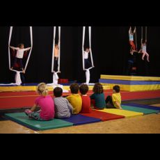 Visuel STAGE DE CIRQUE 5-7 ANS VACANCES D'AUTOMNE