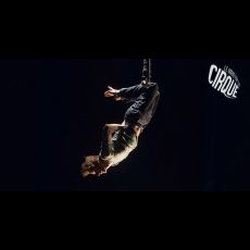 Visuel L'ÂNE ET LA CAROTTE - GALAPIAT CIRQUE / LUCHO SMIT