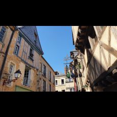 Visuel HISTOIRE ET EVOLUTION DES ENSEIGNES AU MANS , DES ORIGINES A NOS JOURS - DANS LE CADRE DES FLANERIES MANCELLES