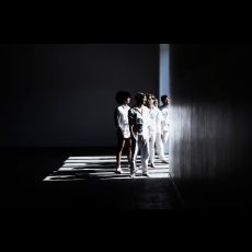 Visuel Les yeux clos