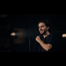 Visuel Entre les deux