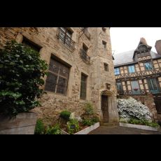 Visuel Balade contée dans la Cité Plantagenêt : Bérangère