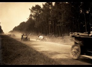 LES PIONNIERS DES 24H DU MANS