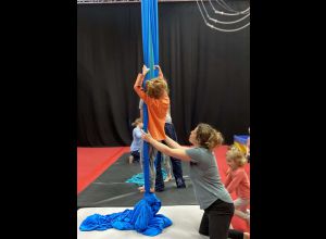 Stages cirque en famille | Vacances d'été