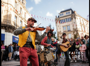 La Rue du livre : spectacles, déambulations artistiques et ateliers