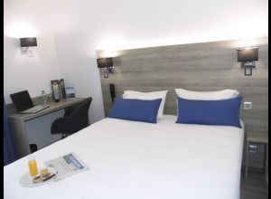 Hôtel Le Circuit - Restaurant Le Manceau