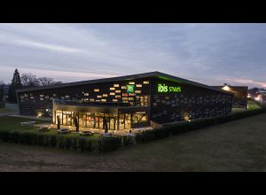 HOTEL RESTAURANT KYRIAD LE MANS SUD MULSANNE