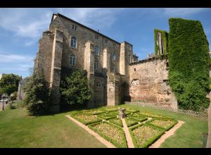 JARDINS PIERRE DE RONSARD ET JACQUES PELETIER DU MANS