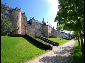 L'Enceinte romaine du Mans - Cité Plantagenêt