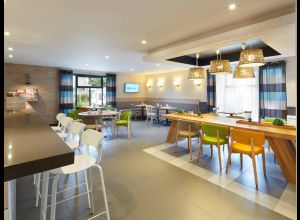 RESTAURANT HOTEL CAMPANILE ARNAGE