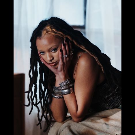 Visuel Forever Young : Camille Yembe + James Baker + Sonay